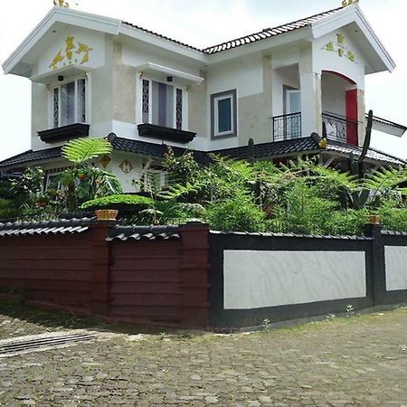 Villa Cipanas Cianjur Exterior foto