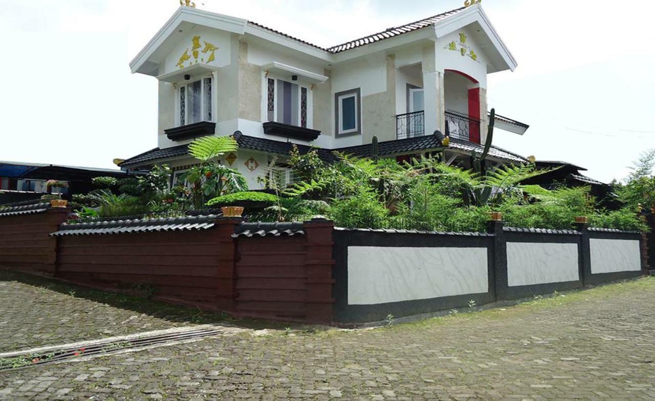 Villa Cipanas Cianjur Exterior foto